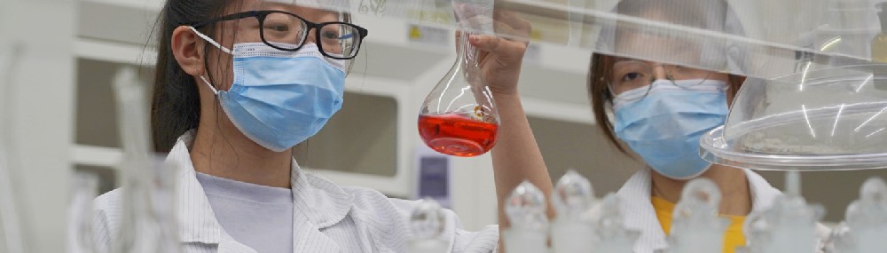 长征娱乐药业：消/健/械字号多资质转换，支持**衍生品开发
